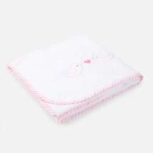 Baby-Handtuch (72x72cm) aus hochwertigen Frottee und mit Namen bestickt.